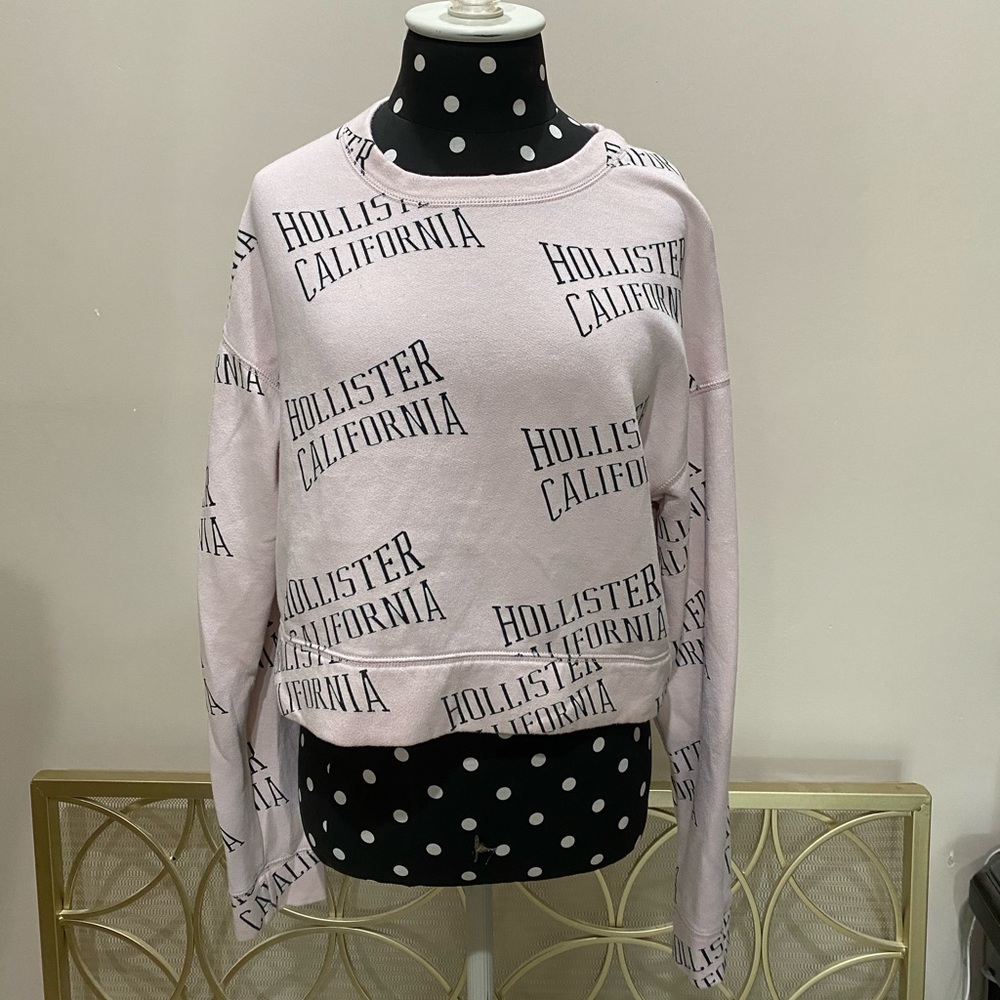 Light pink long sleeve hollister shirt